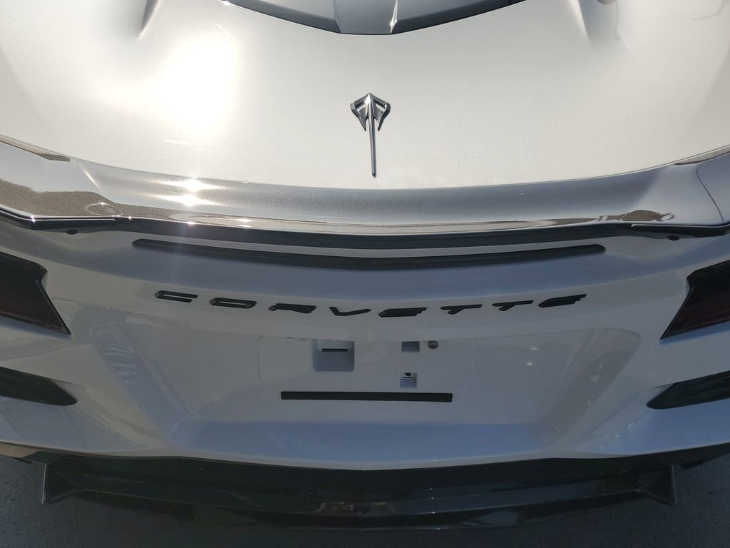New 2026 Chevrolet Corvette E-Ray image 7