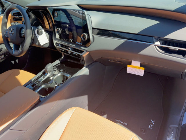 New 2026 Lexus RX 350 FWD w/ Accessory Package (Z1) image 32