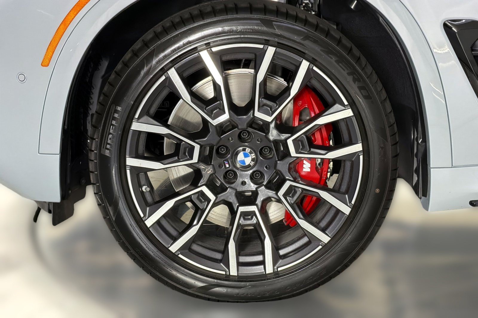 New 2026 BMW X5 xDrive50e w/ M Sport Package AWD/4WD image 13