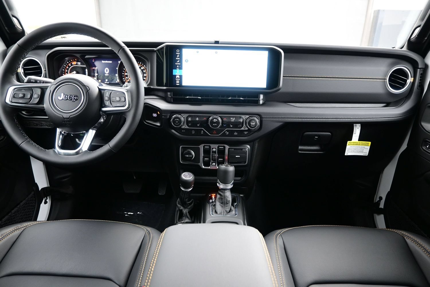 New 2026 Jeep Wrangler Unlimited Sahara AWD/4WD image 12