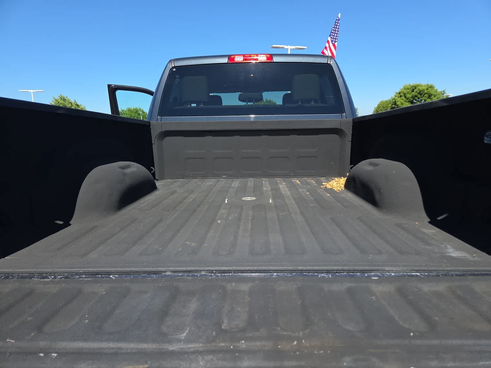 Used 2018 RAM 2500 ST AWD/4WD image 27
