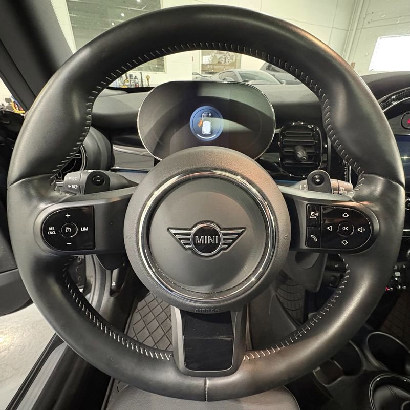 Used 2023 MINI Cooper S image 11