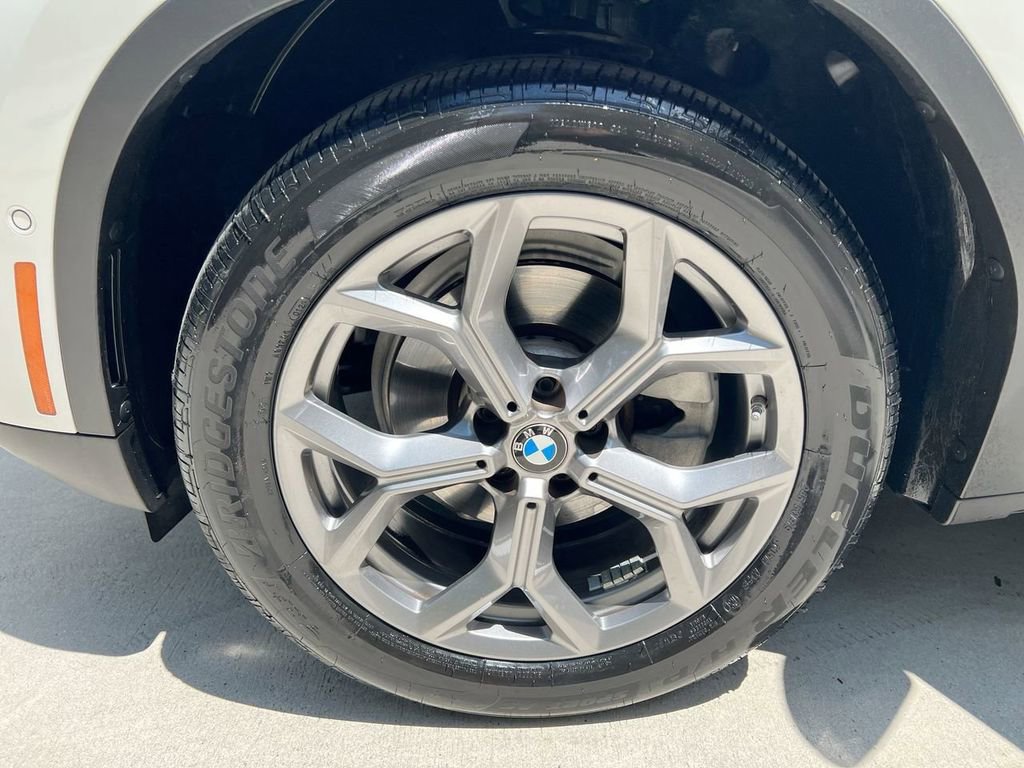 Used 2024 BMW X3 xDrive30i w/ Premium Package AWD/4WD image 9