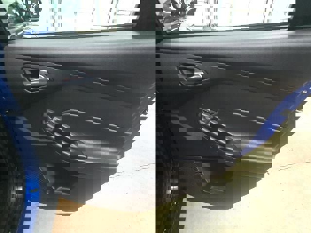 Used 2018 Ford Focus SE FWD image 7