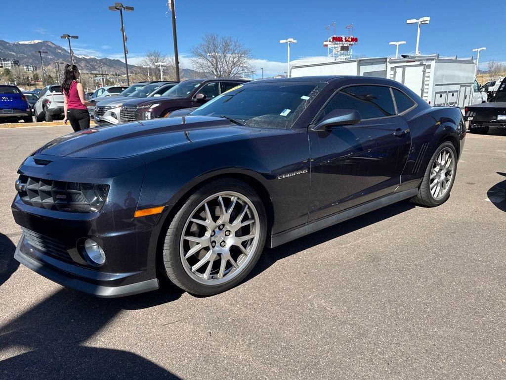 Used 2013 Chevrolet Camaro SS w/ Dusk Special Edition RWD image 24