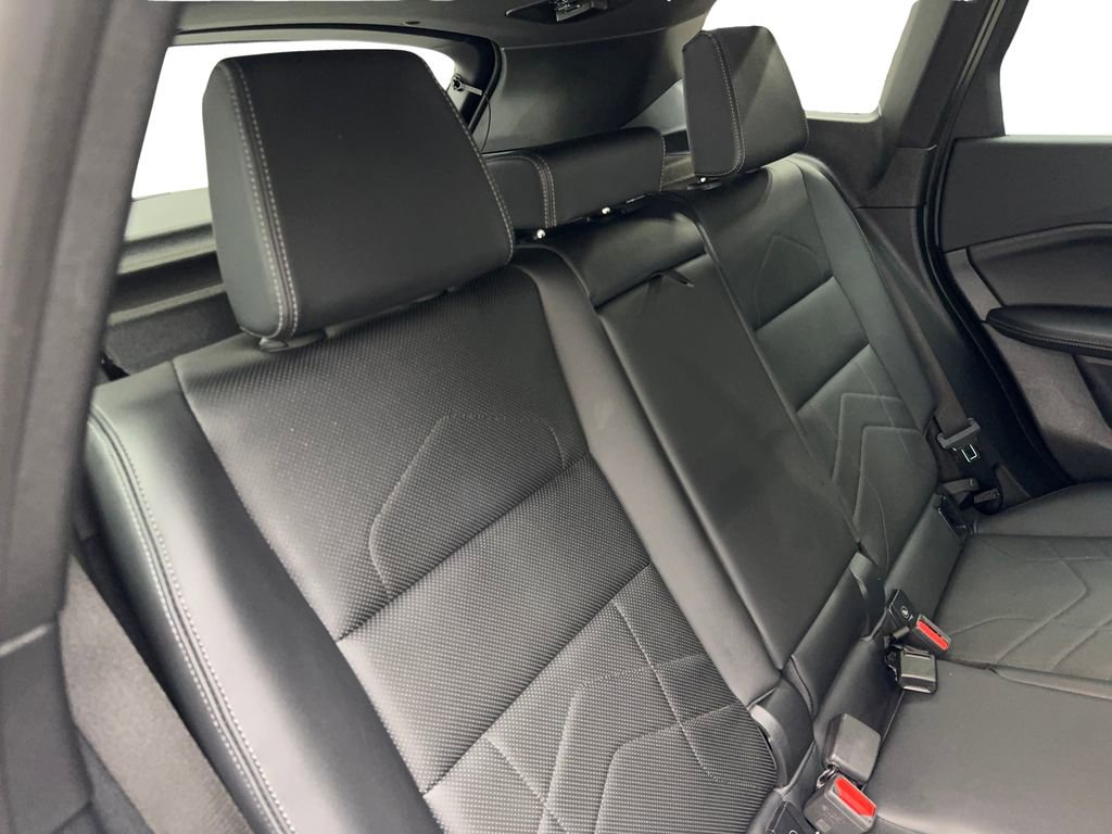 Used 2025 BMW X1 xDrive28i image 40