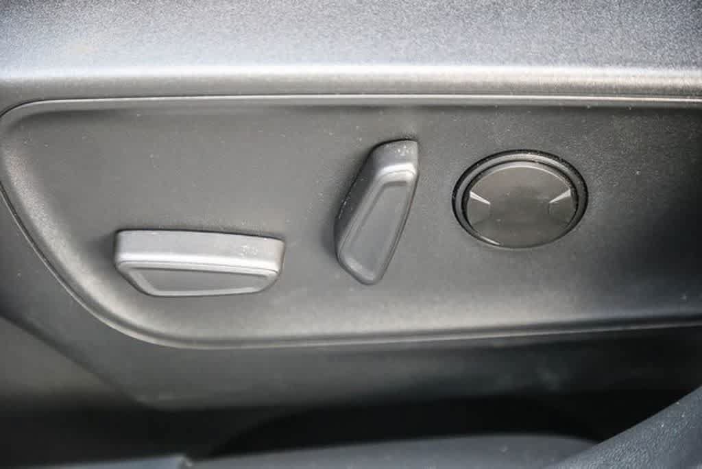 New 2024 Ford Escape Active w/ Tech Pack #2 FWD image 21