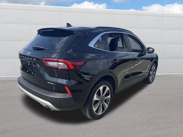 Used 2025 Ford Escape Platinum AWD/4WD image 11