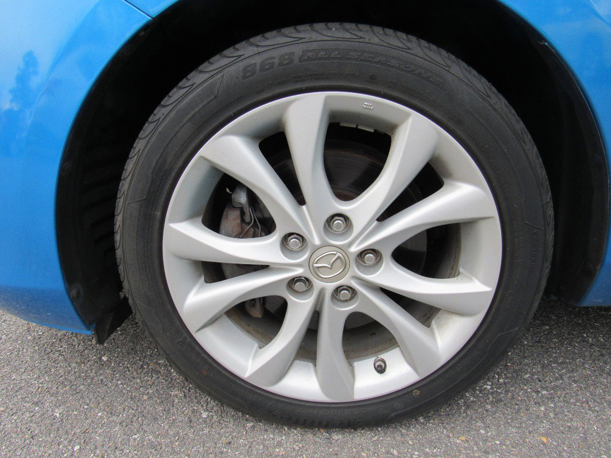 Used 2010 MAZDA MAZDA3 s Sport image 11