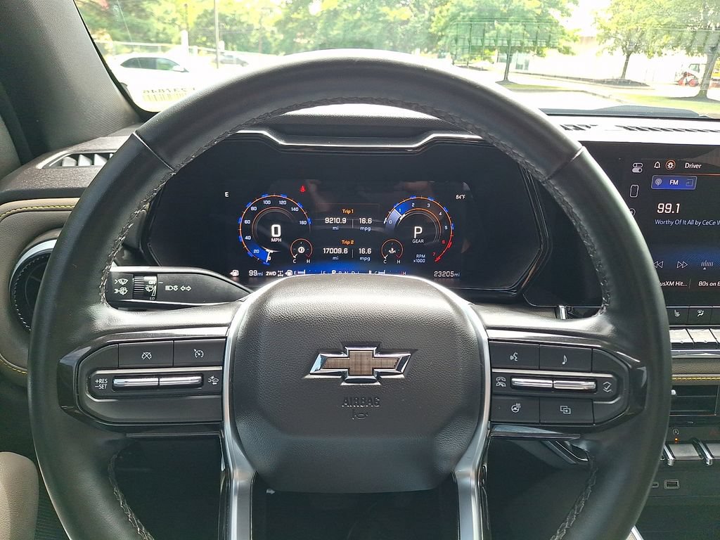 Used 2023 Chevrolet Colorado ZR2 w/ ZR2 Convenience Package III AWD/4WD image 19