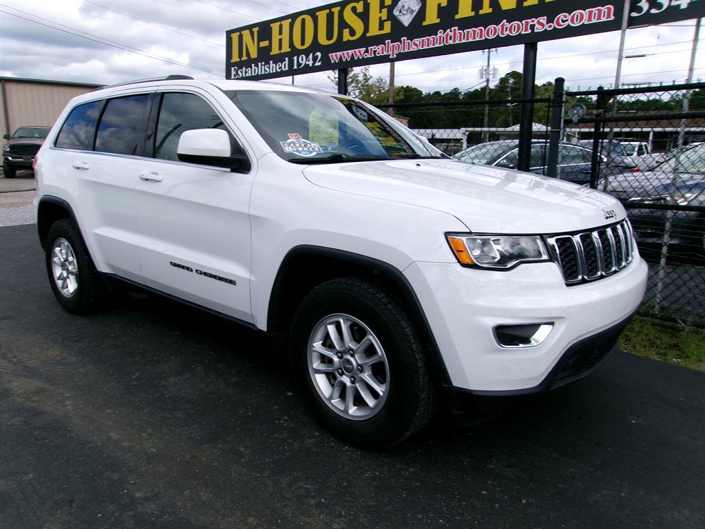 Used 2018 Jeep Grand Cherokee Laredo image 5