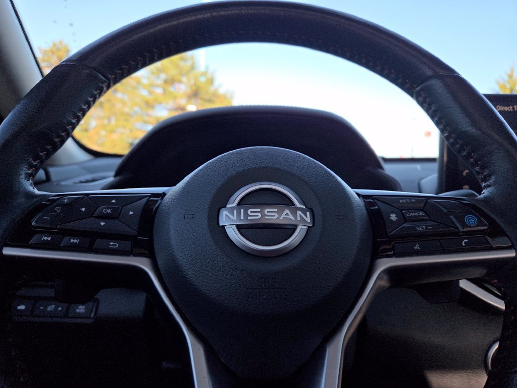 Certified 2024 Nissan Altima 2.0 SR FWD image 33