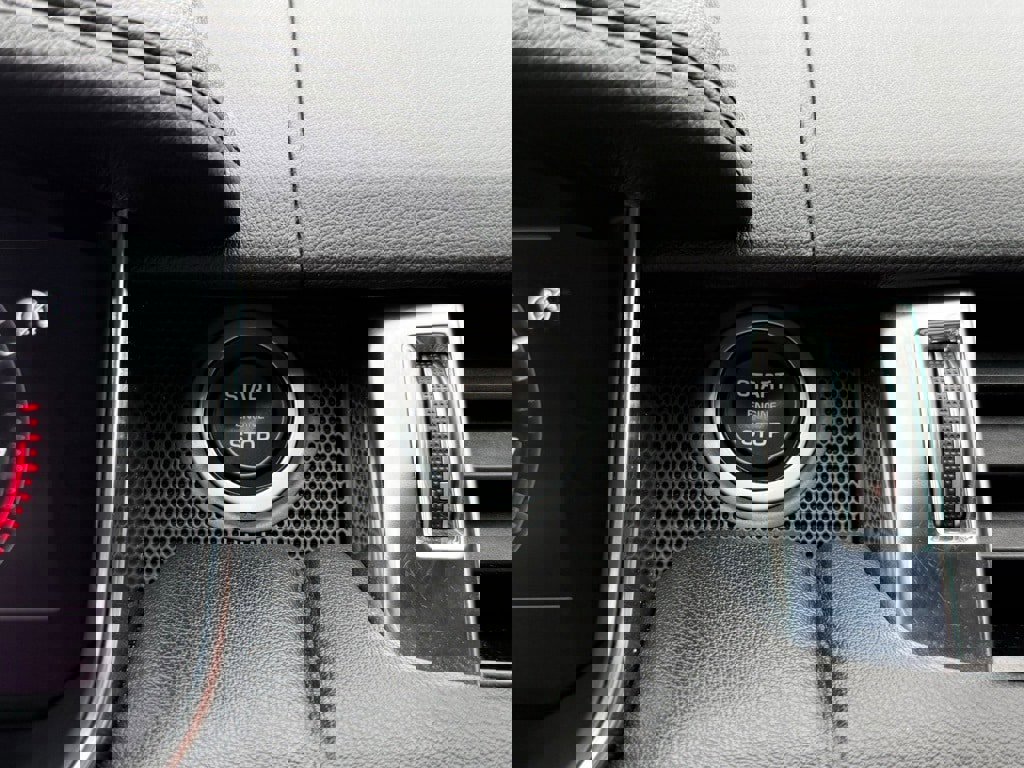 Used 2021 Land Rover Range Rover Sport HSE Silver Edition image 30