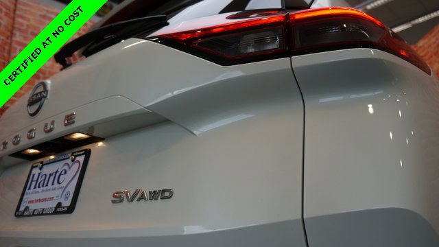 Used 2022 Nissan Rogue SV w/ SV Premium Package image 47