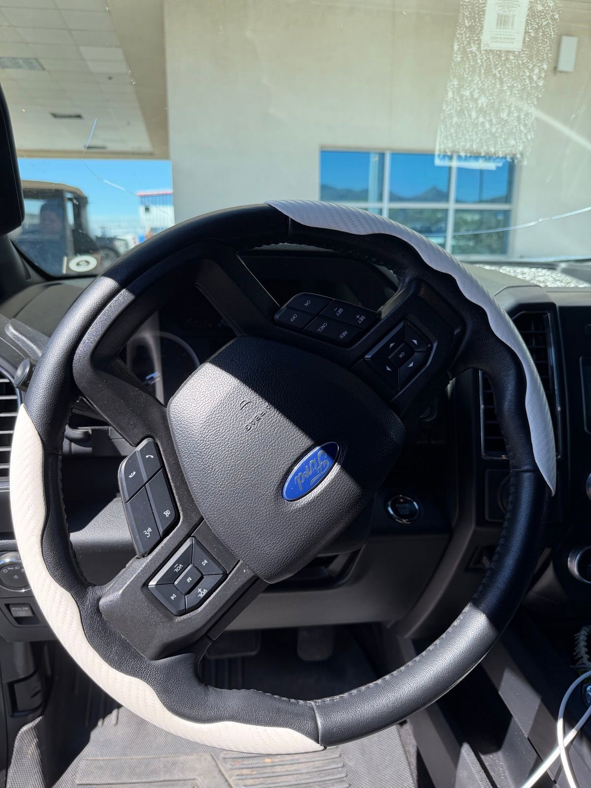 Certified 2021 Ford Expedition XL image 12