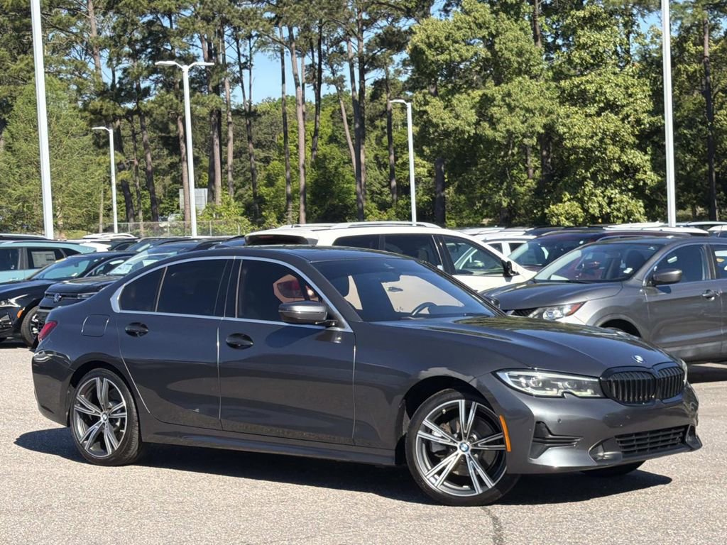 Used 2021 BMW 330i Sedan w/ Convenience Package RWD image 1