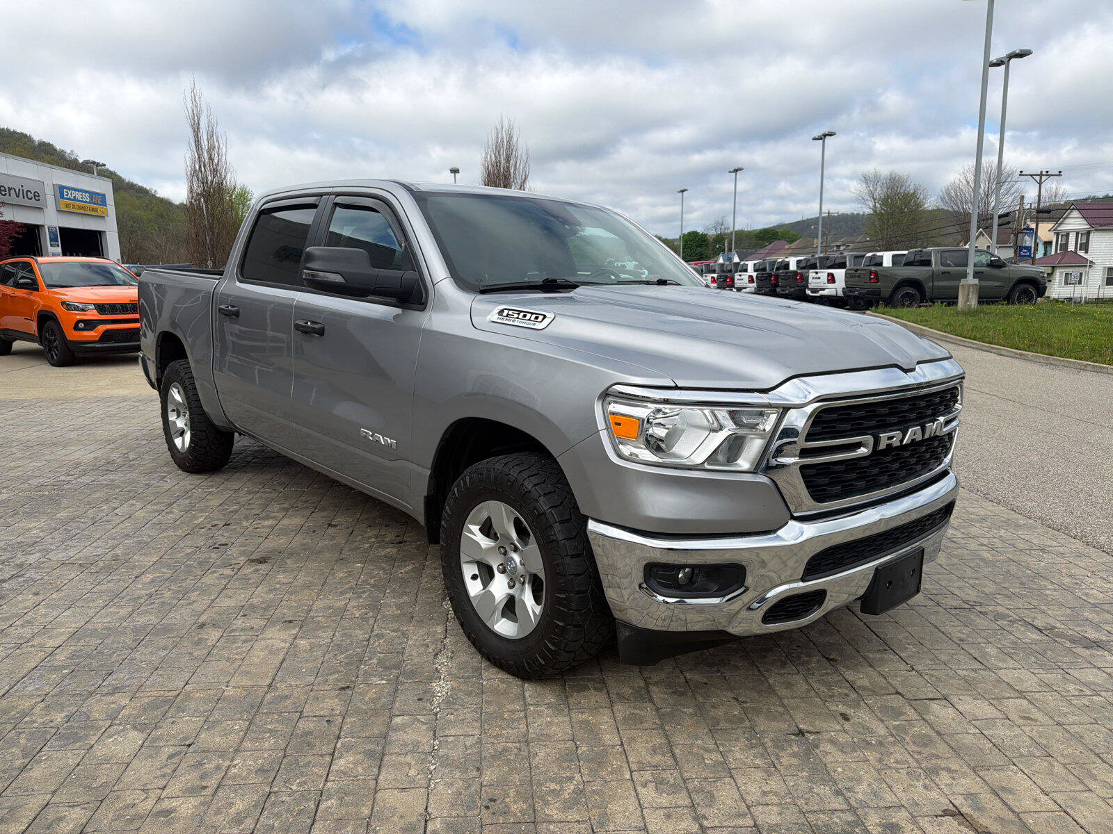 Used 2024 RAM 1500 Big Horn AWD/4WD image 2