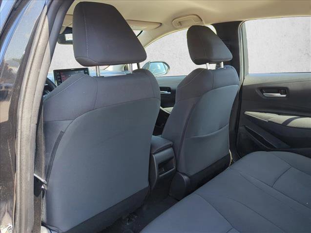Used 2021 Toyota Corolla LE image 16