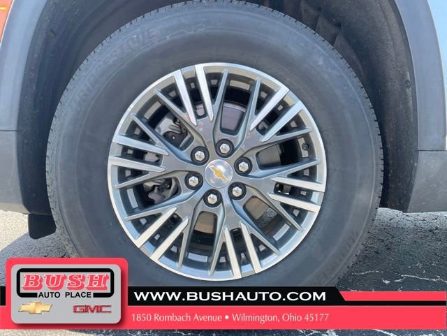 Used 2026 Chevrolet Traverse LT AWD/4WD image 11