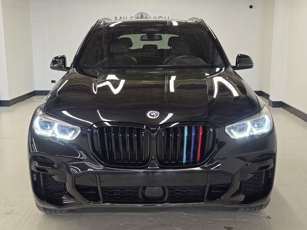 Used 2022 BMW X5 M50i w/ Executive Package AWD/4WD image 2