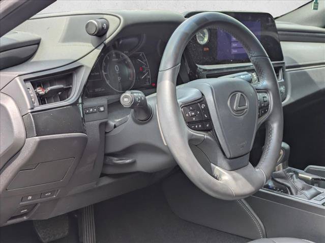 Certified 2023 Lexus ES 350 w/ Accessory Package (Z2) FWD image 3