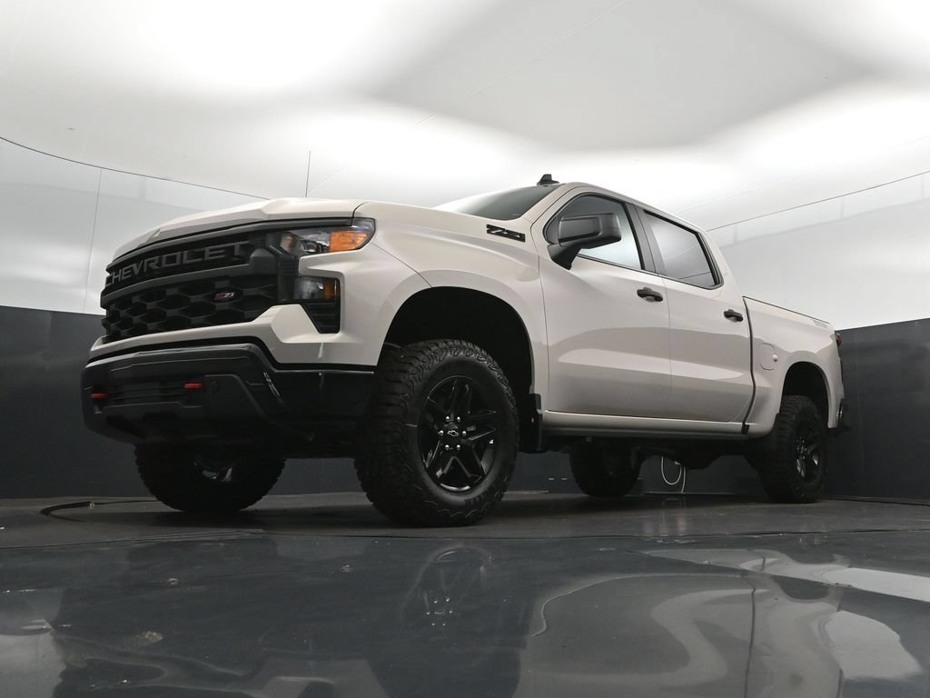 New 2026 Chevrolet Silverado 1500 Custom Trail Boss w/ LPO, Dark Essentials Package AWD/4WD image 39