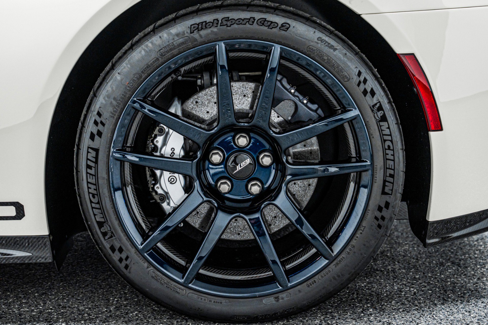 Used 2022 Ford GT Heritage Edition image 10