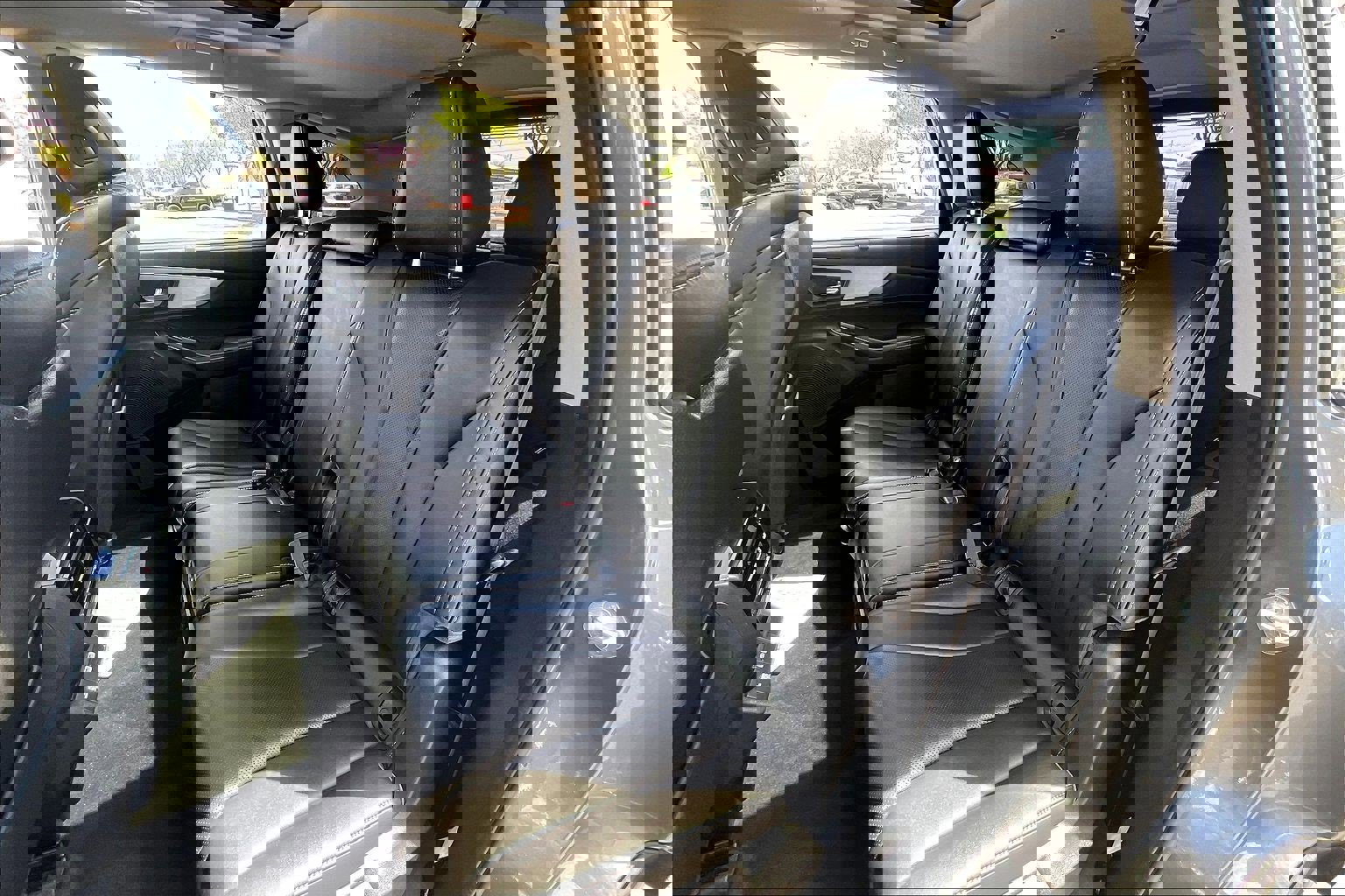 Used 2023 Acura MDX SH-AWD w/ Technology Package image 31