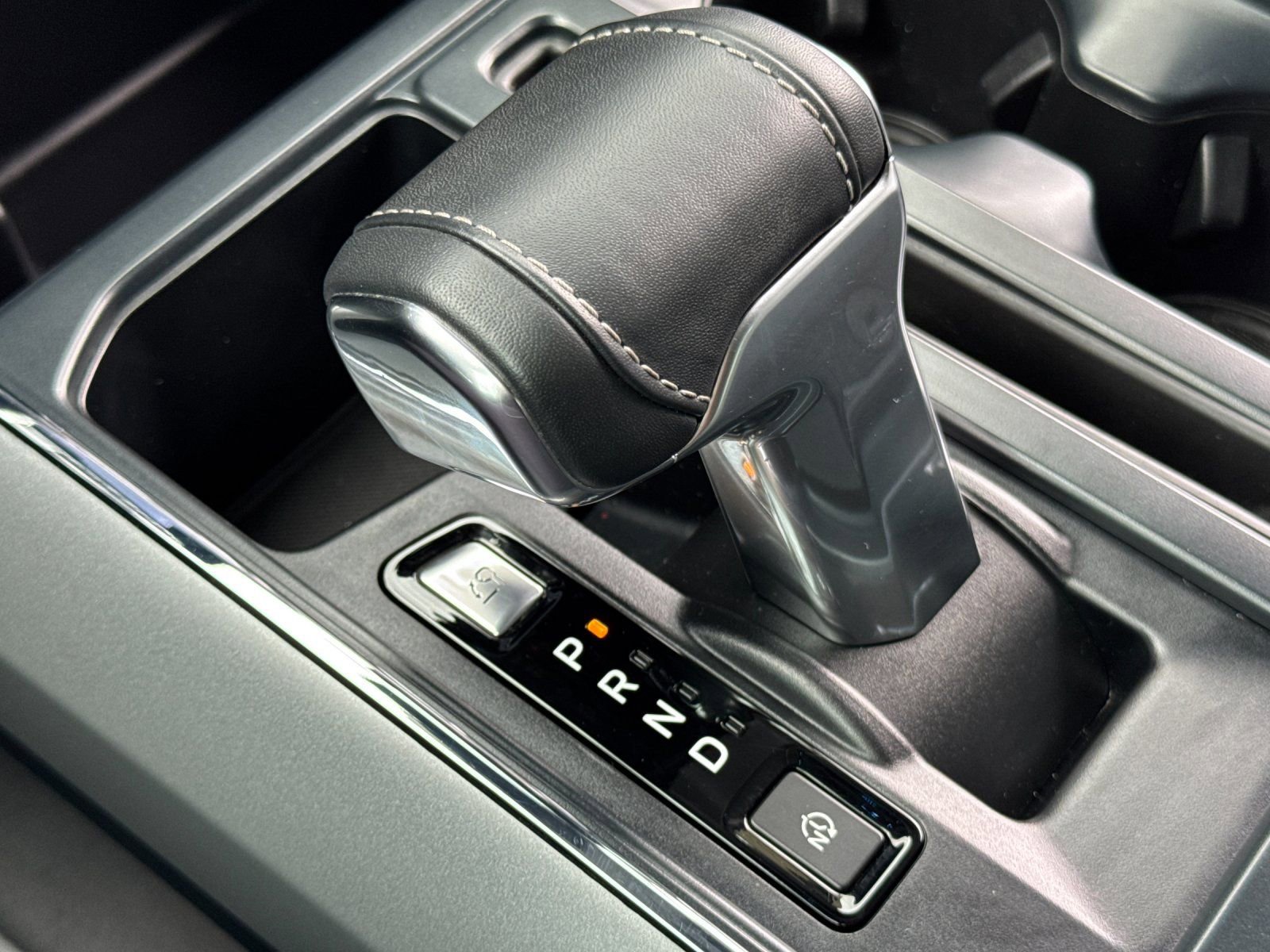 Used 2024 Ford F150 Lightning Pro image 23