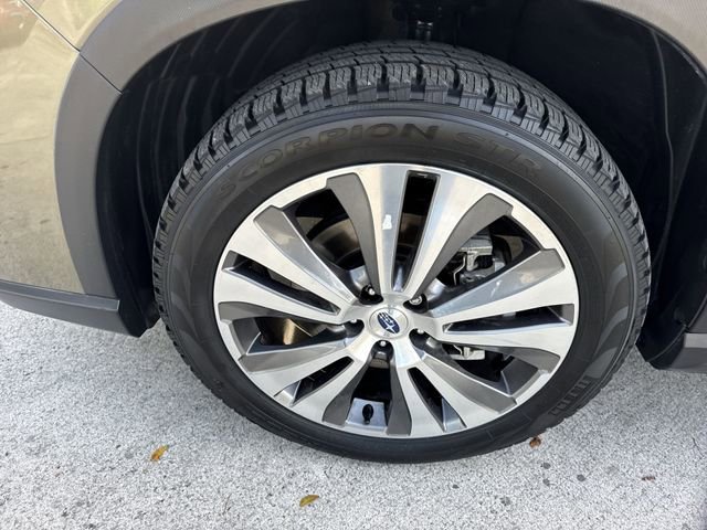 Used 2022 Subaru Ascent Limited w/ Technology Package image 10