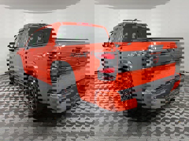 Used 2025 Nissan Frontier Pro-X w/ Pro Convenience Package image 5