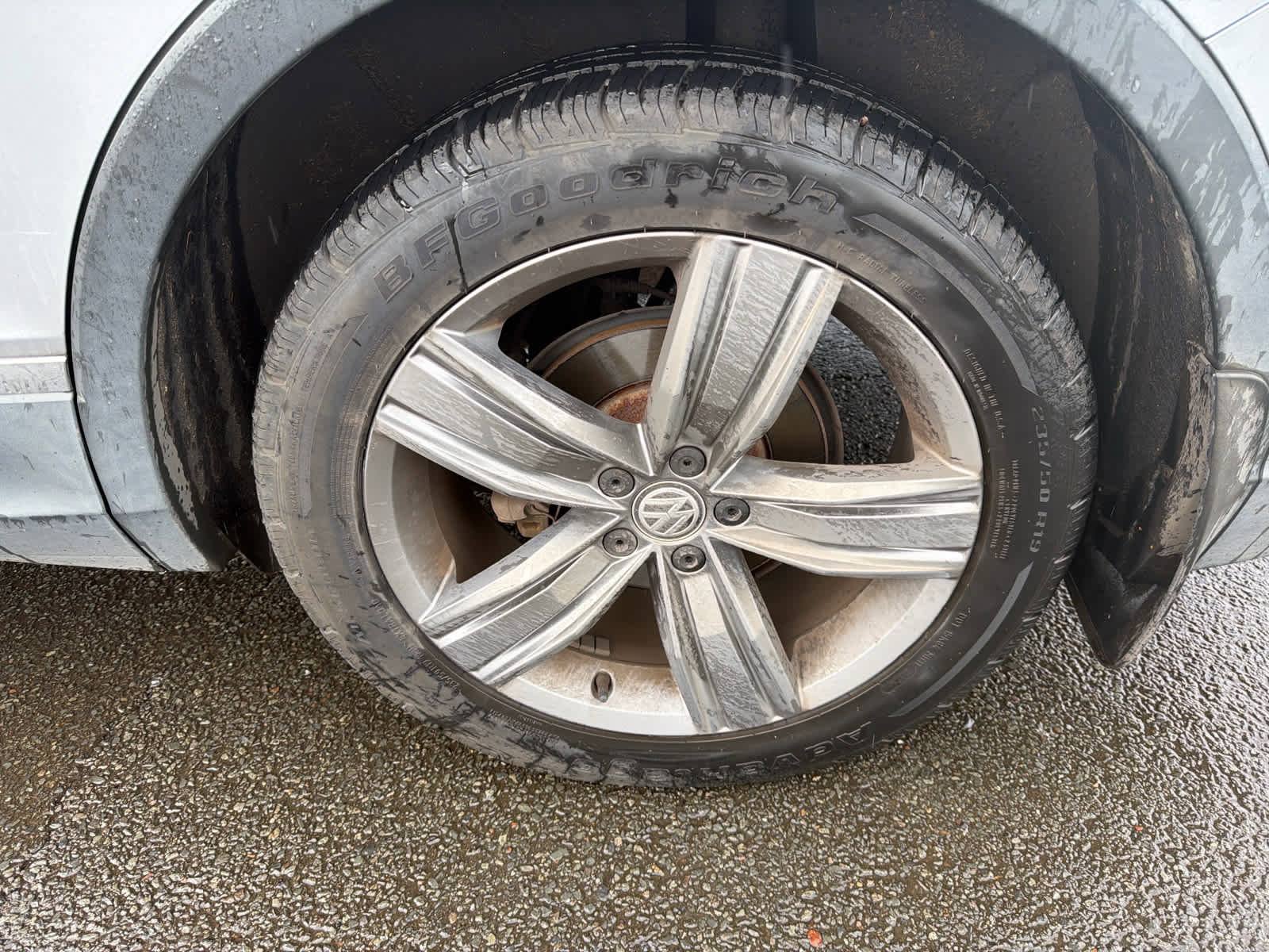 Used 2021 Volkswagen Tiguan SEL image 5