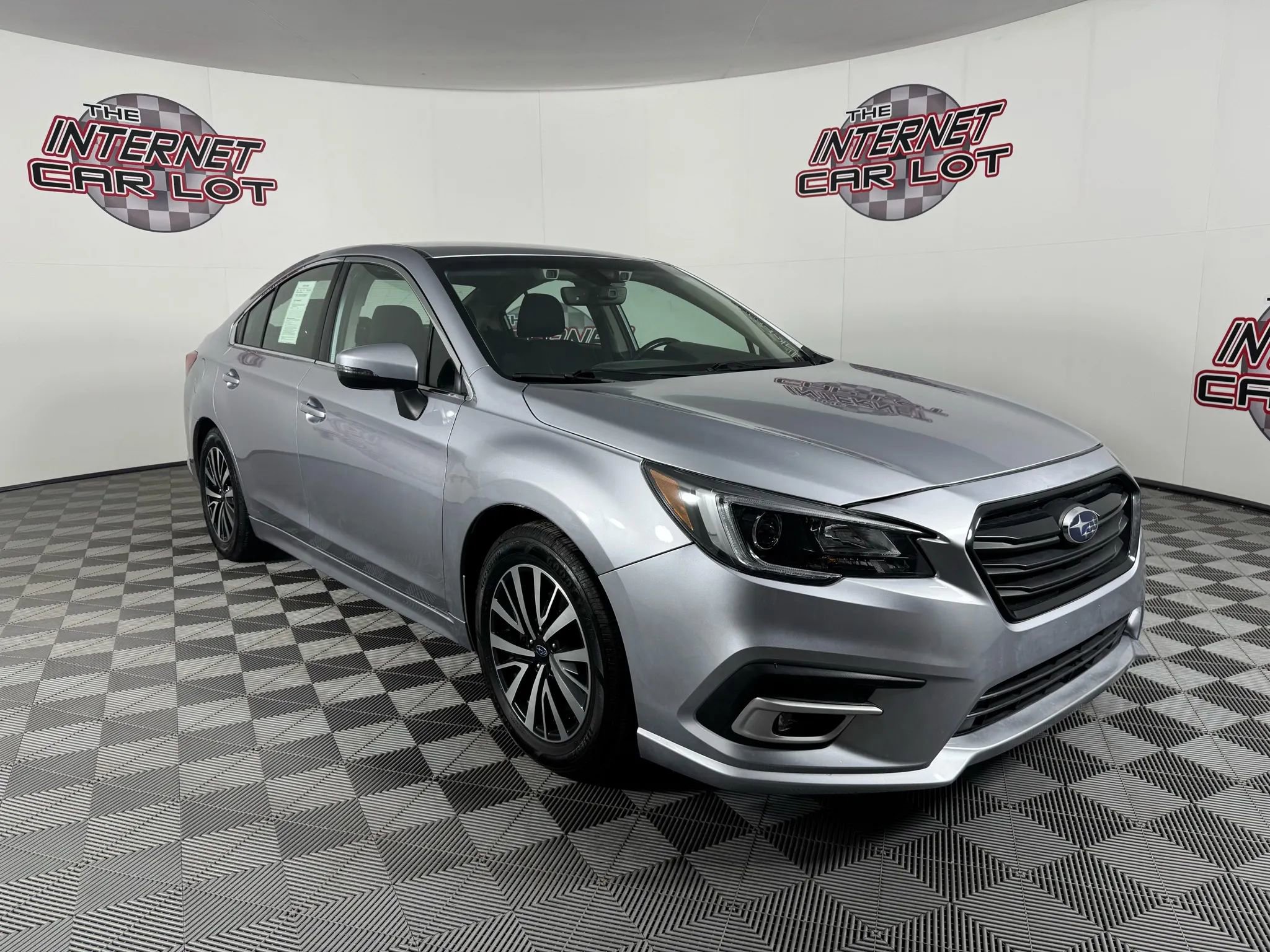 Used 2018 Subaru Legacy 2.5i Premium w/ Eyesight & BSD & Rcta & HBA image 9