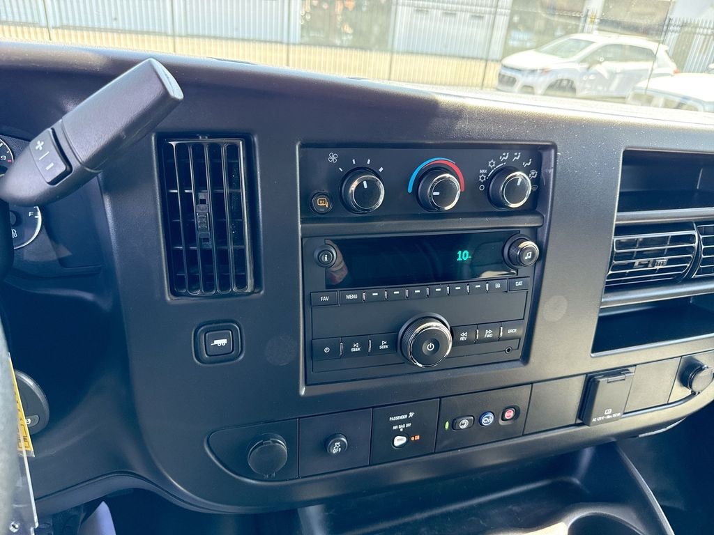 Used 2025 Chevrolet Express 2500 Extended w/ Driver Convenience Package RWD image 69