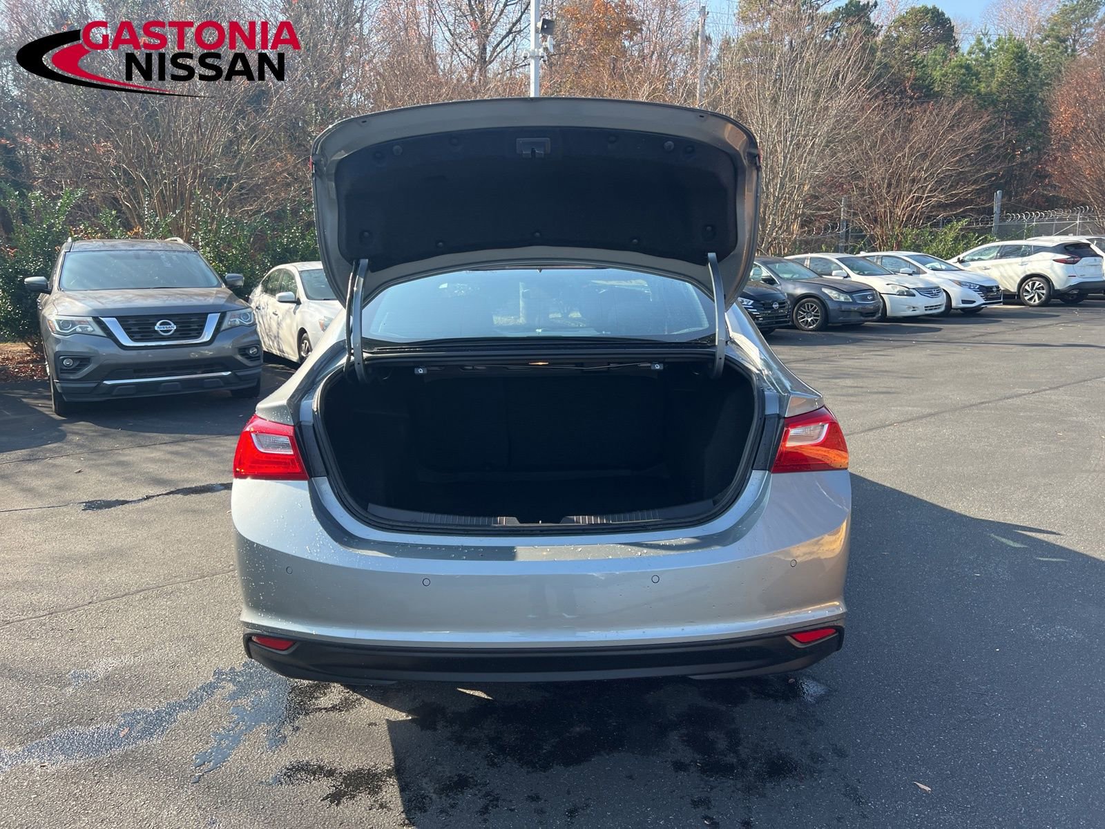 Used 2024 Chevrolet Malibu LT image 31