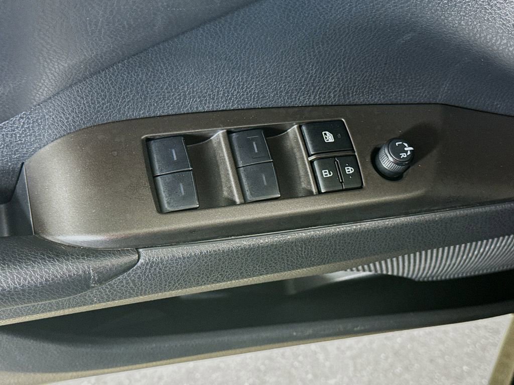 Certified 2023 Toyota Camry LE FWD image 19