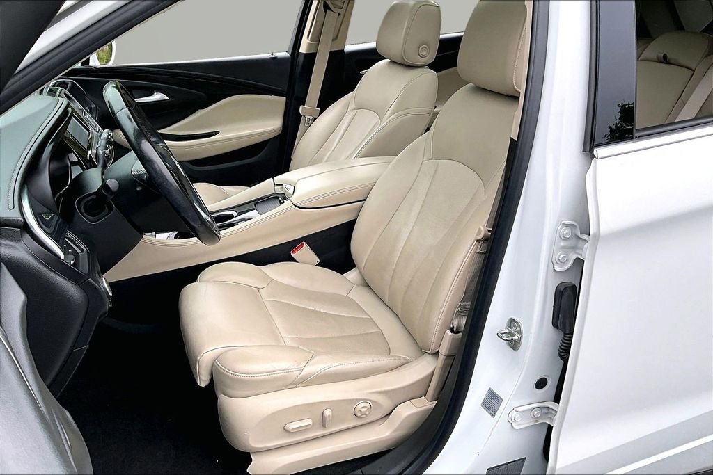 Used 2018 Buick Envision Premium w/ Driver Confidence Package AWD/4WD image 20