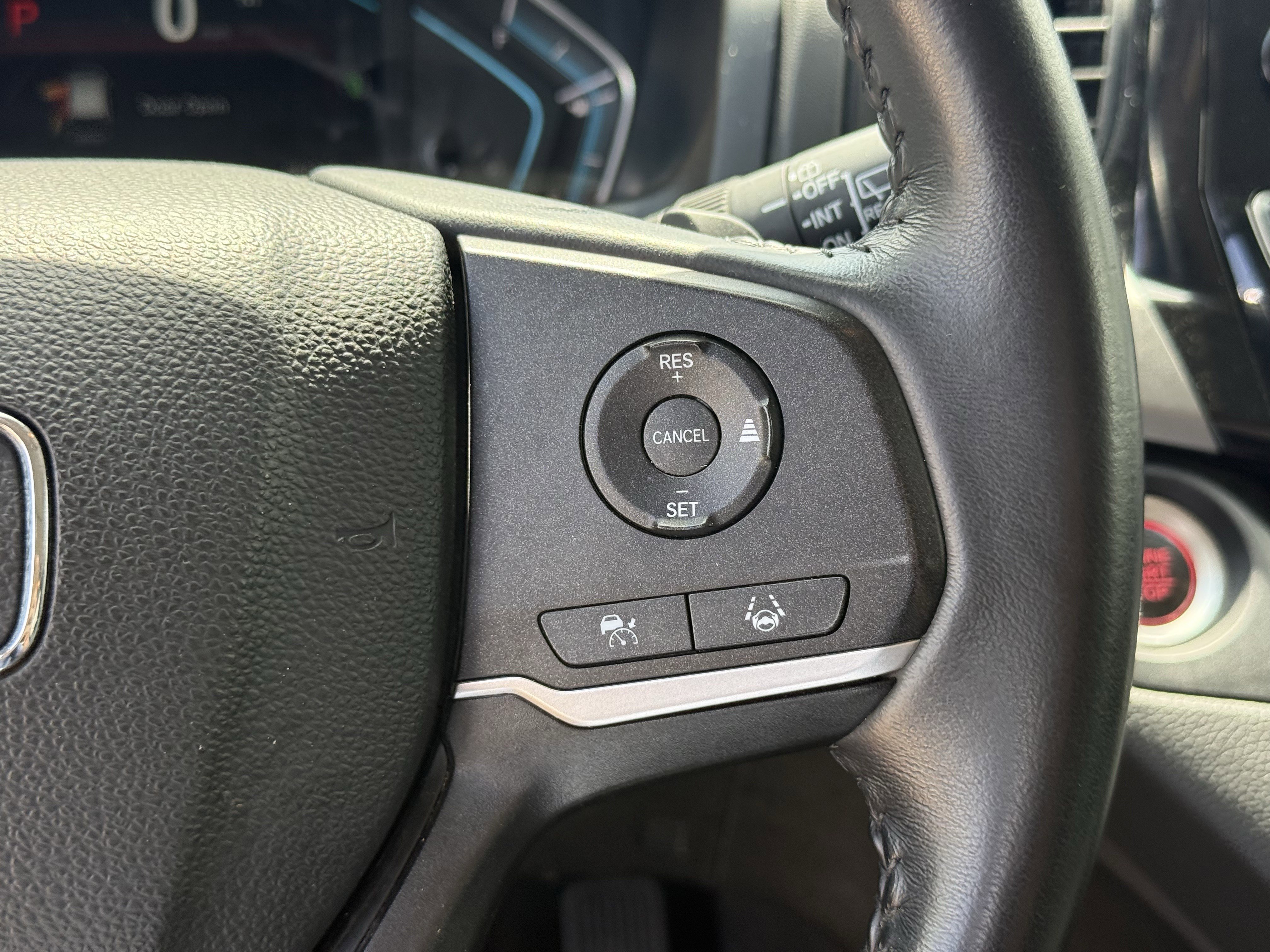 Used 2024 Honda Odyssey EX-L image 18