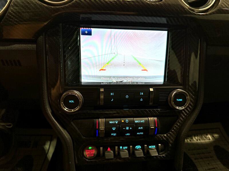 Used 2022 Ford Mustang Shelby GT500 w/ Carbon Fiber Track Pack image 36