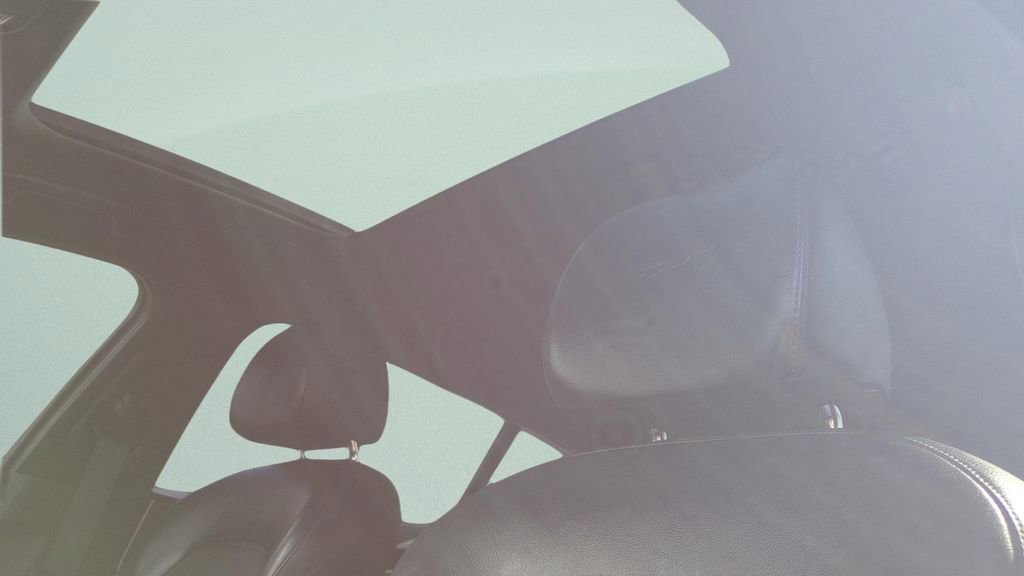 Used 2019 Kia Stinger GTS image 19