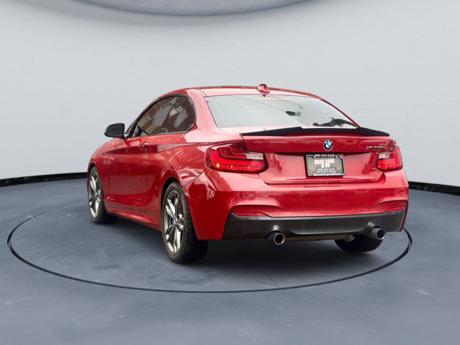 Used 2016 BMW M235i Coupe RWD image 4
