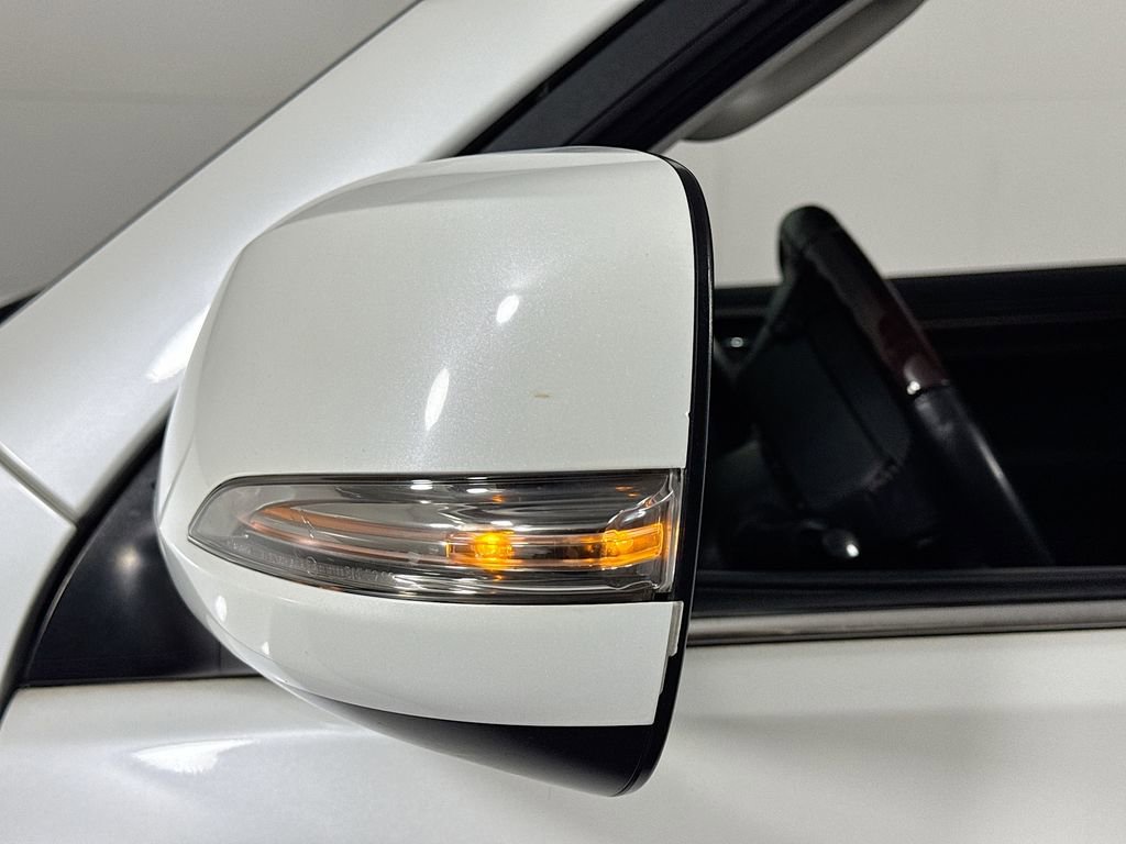 Used 2015 Lexus GX 460 w/ Premium Package AWD/4WD image 20