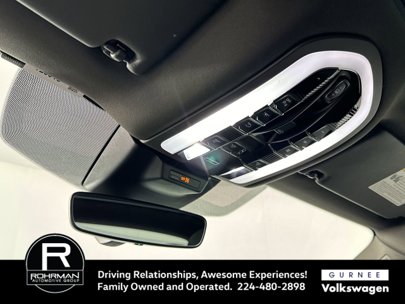 Used 2023 Porsche Macan image 10