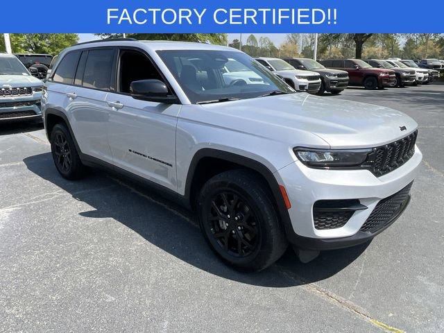 Certified 2024 Jeep Grand Cherokee Altitude image 7