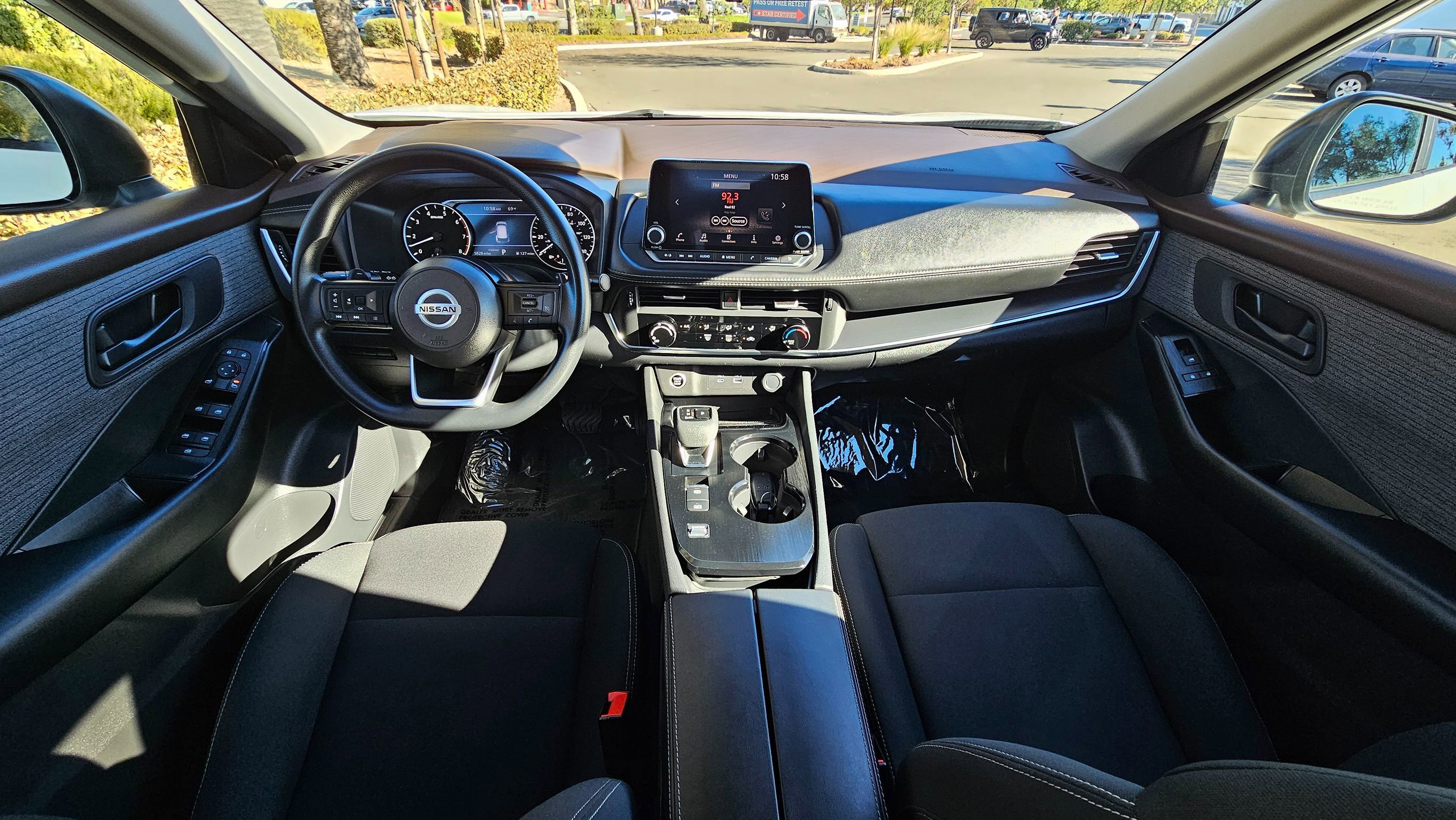 Used 2023 Nissan Rogue S FWD image 18