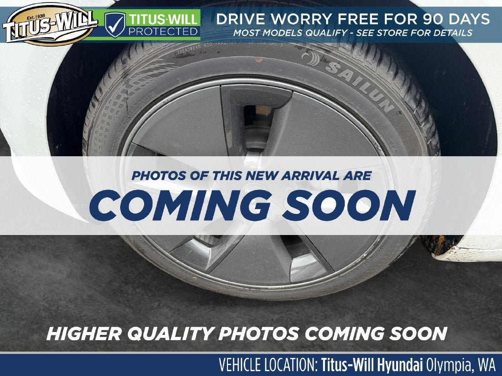 Used 2023 Tesla Model 3 Standard Range RWD image 5