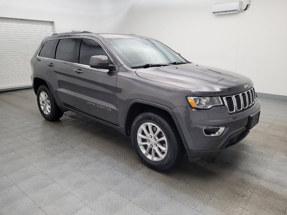 Used 2021 Jeep Grand Cherokee Laredo image 11
