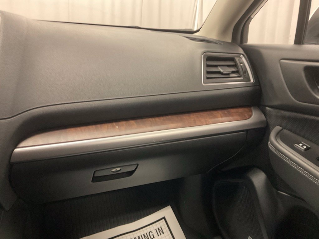Used 2015 Subaru Outback 2.5i Limited AWD/4WD image 34