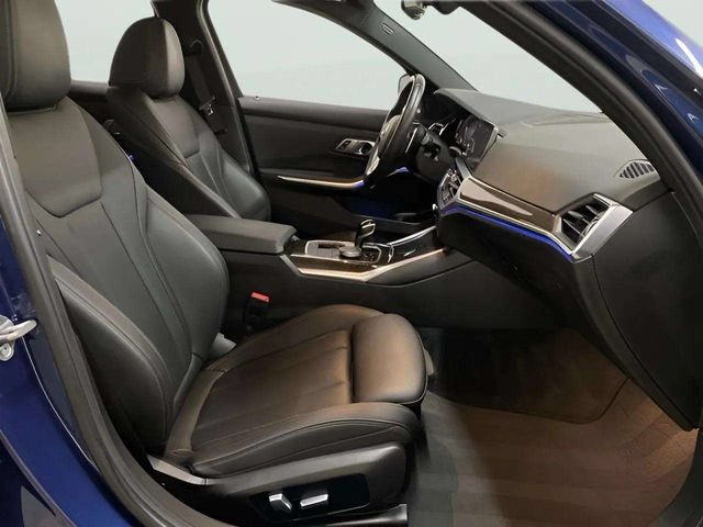 Used 2022 BMW 330i Sedan w/ Driving Assistance Package RWD image 73