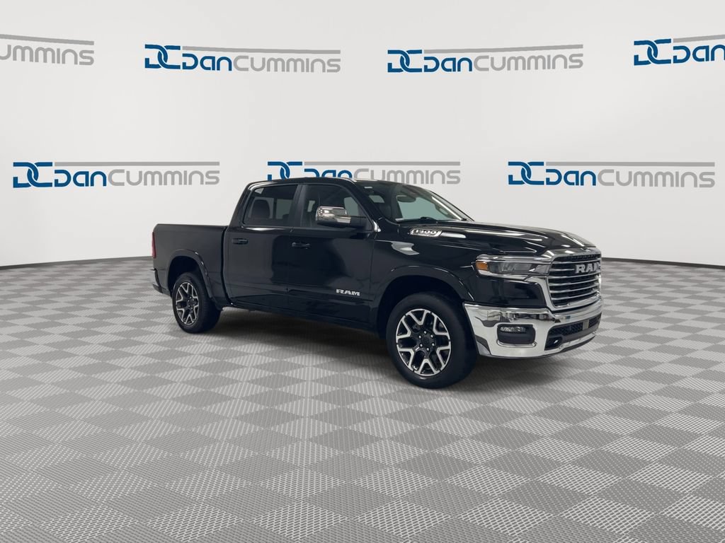 Used 2025 RAM 1500 Laramie AWD/4WD image 2